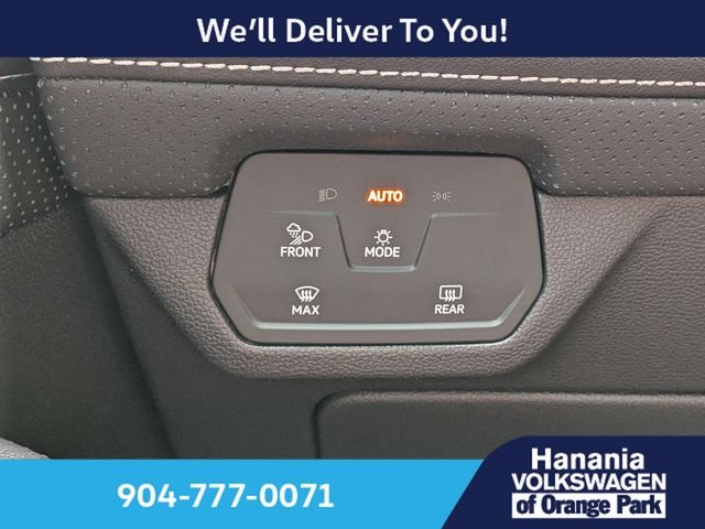 New 2026 White Volkswagen 2.0T SE w/Technology image 26