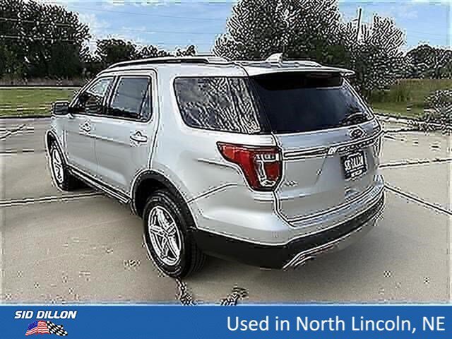 Used 2017 Ingot Silver Metallic Ford XLT image 7