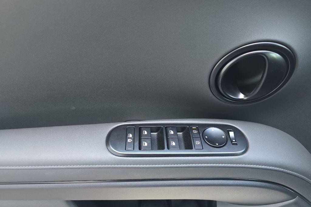 2026 Hyundai Palisade XRT Pro - Photo 9