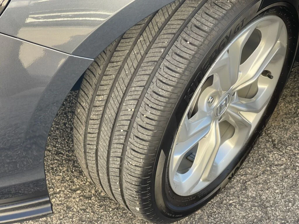 Used 2024 Meteorite Gray Metallic Honda LX image 33