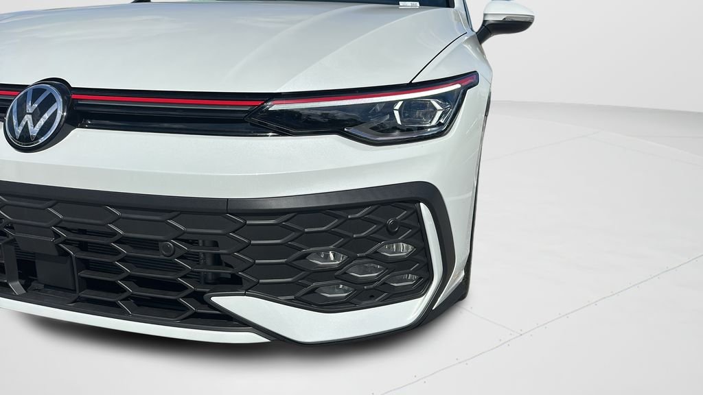 New 2026 Opal White Pearl Volkswagen Autobahn image 33