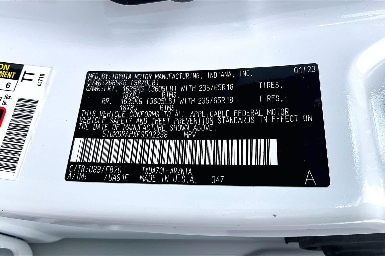 Used 2023 Wind Chill Pearl Toyota LE image 36