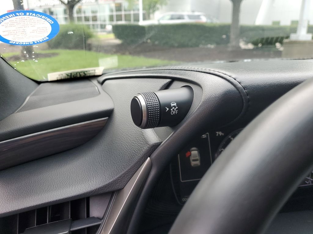 Used 2020 Black Lexus 350 image 20