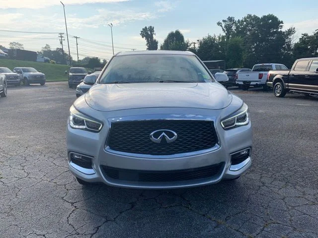 Used 2020 Silver INFINITI PURE image 3