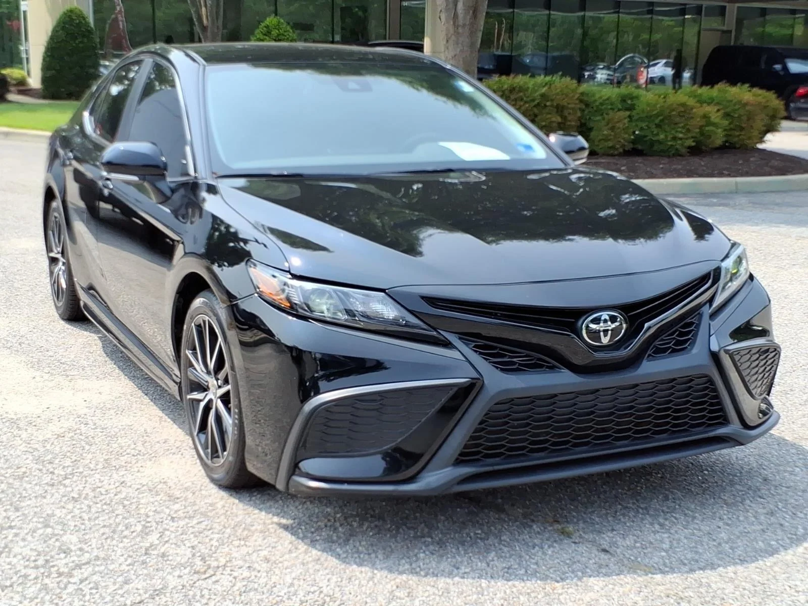Used 2023 Midnight Black Metallic Toyota SE image 5