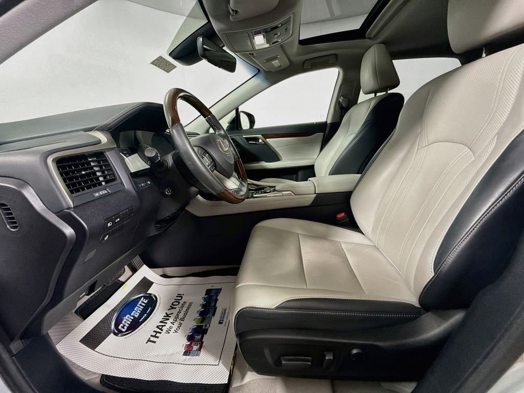 Used 2017 Silver Lining Metallic Lexus Base image 19