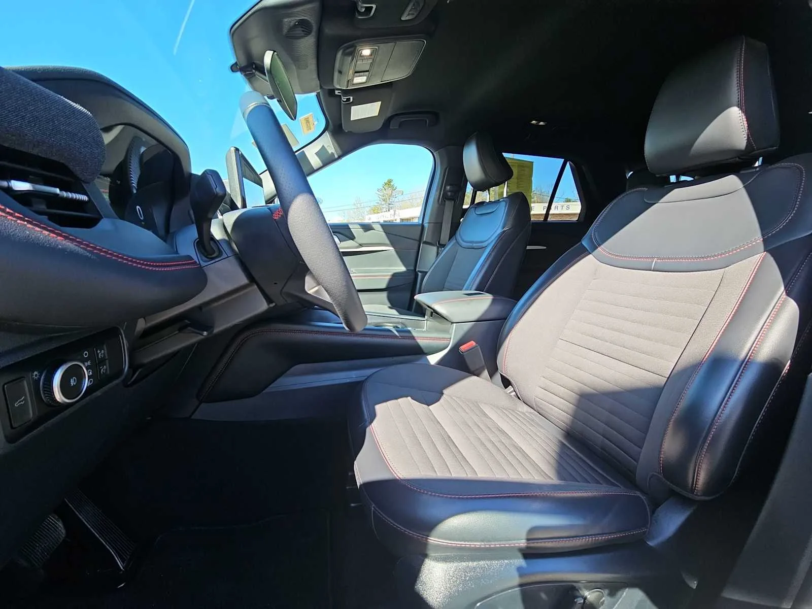 Used 2025 Carbonized Gray Ford ST-Line image 12