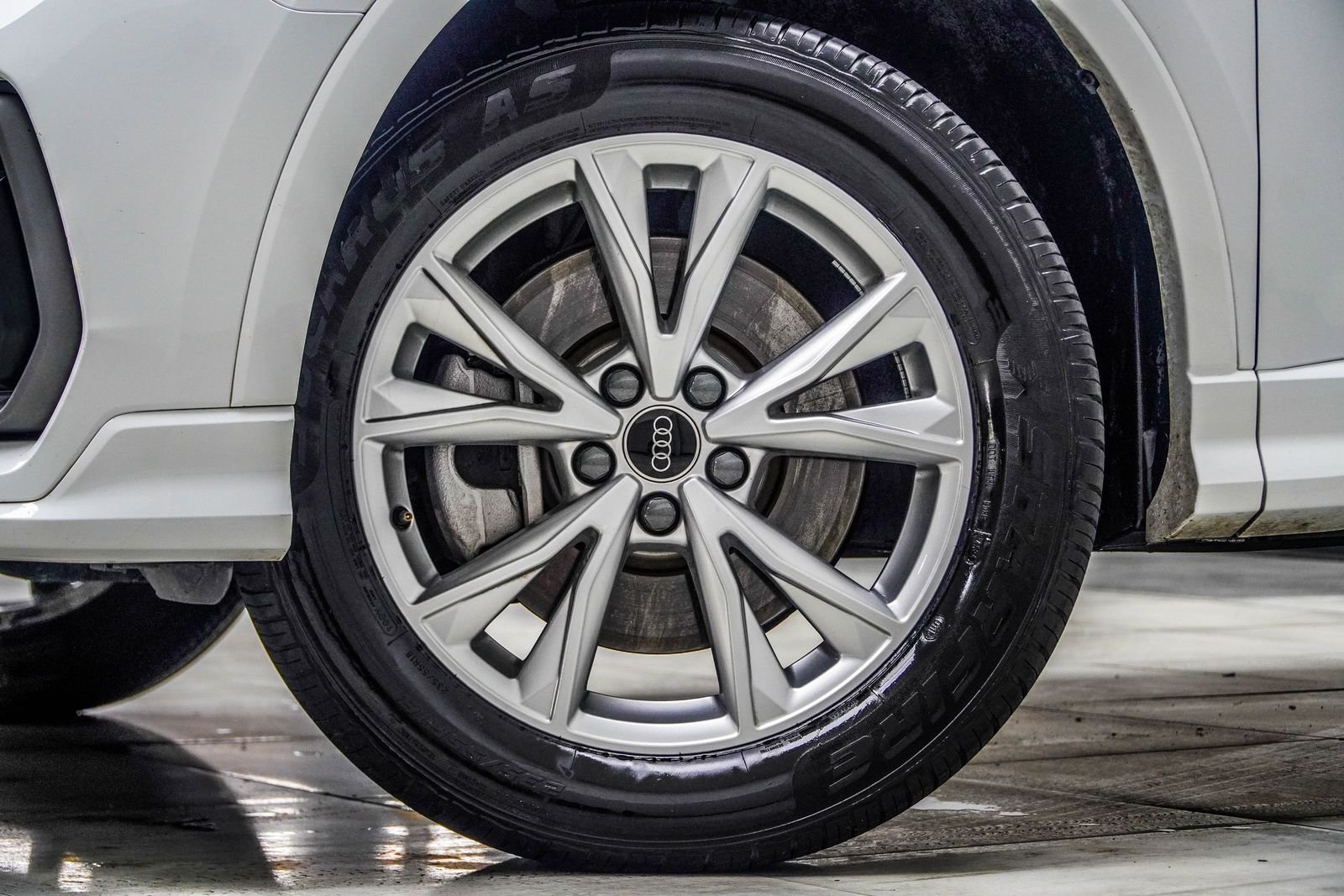 Used 2025 White Audi Premium image 4