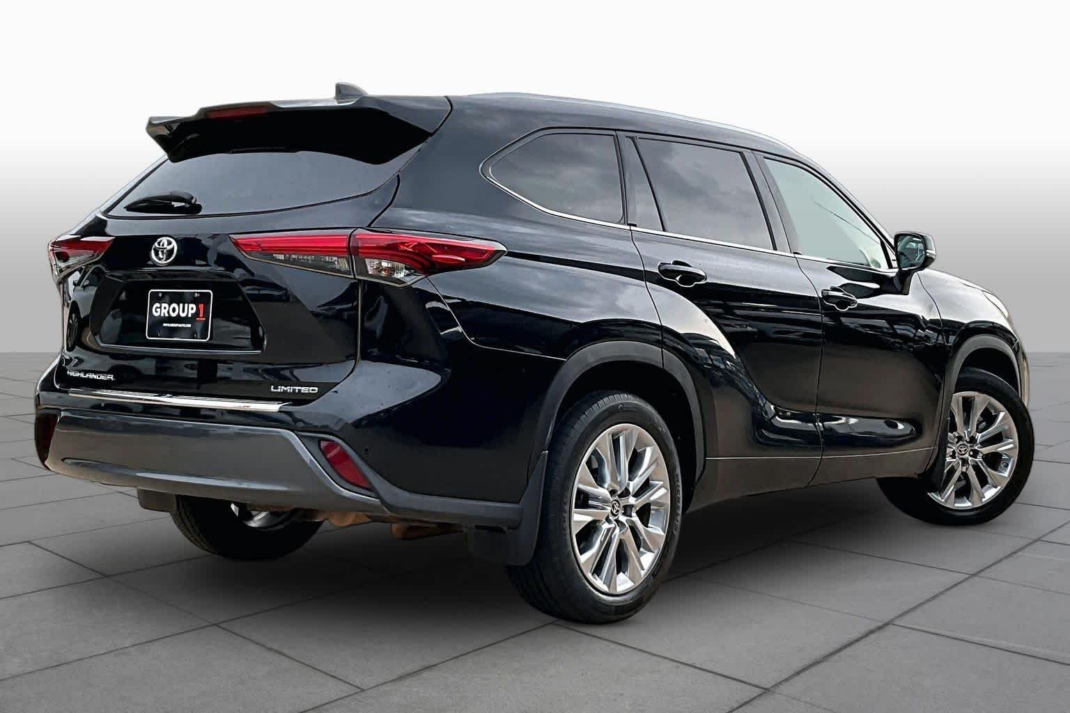 Used 2020 Midnight Black Metallic Toyota Limited image 13