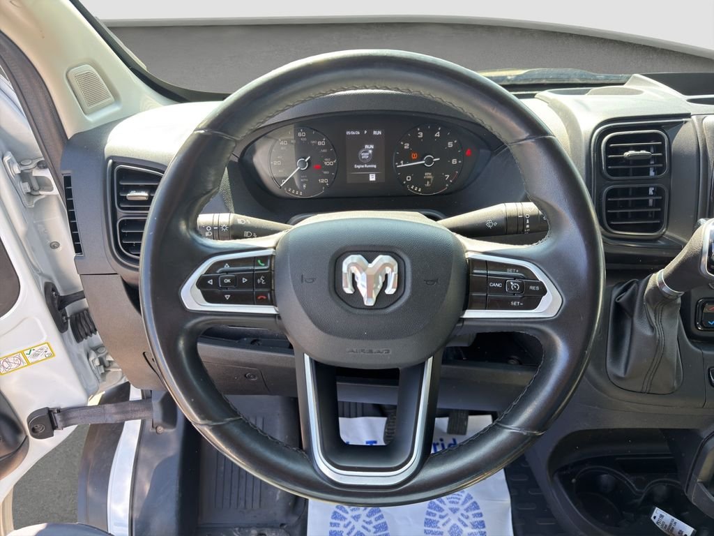 Used 2023 White Ram Base image 10