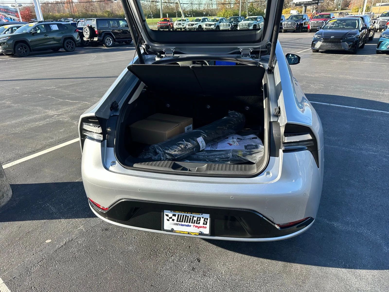 2026 Toyota Prius Plug-in Hybrid XSE Premium - Photo 20