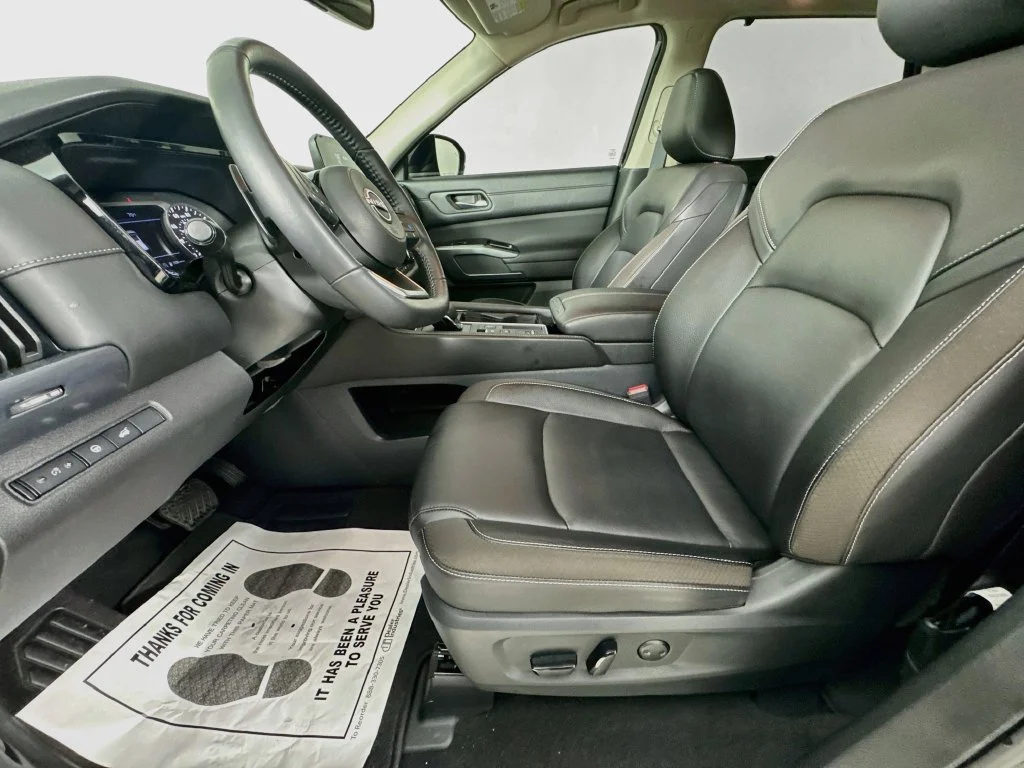 Certified Used 2025 Black Nissan SL image 28