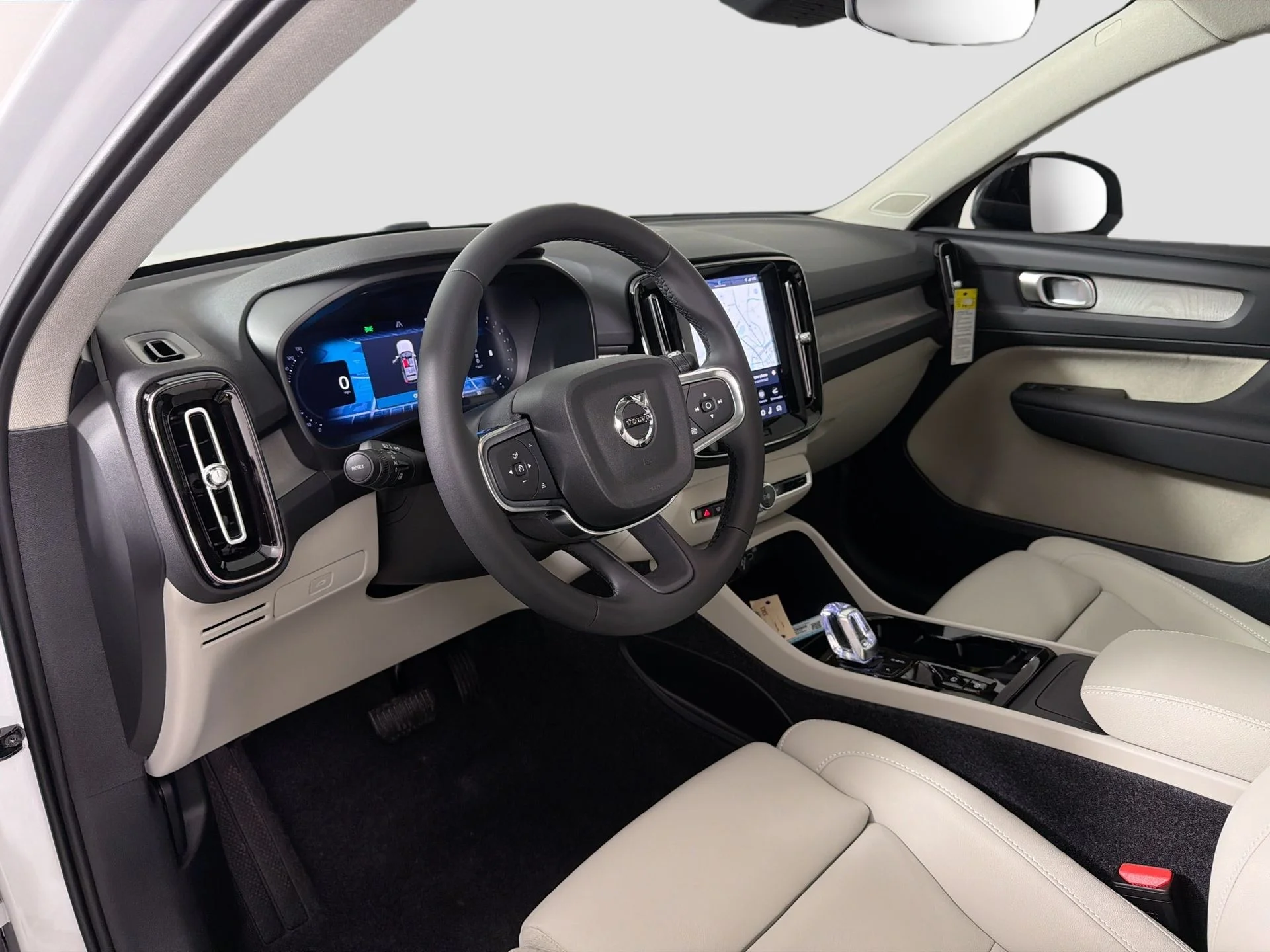 New 2026 Crystal White Volvo Plus image 9