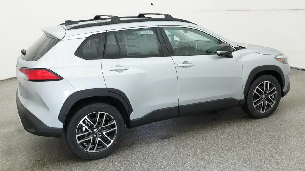 New 2026 Sonic Silver Toyota XLE image 38