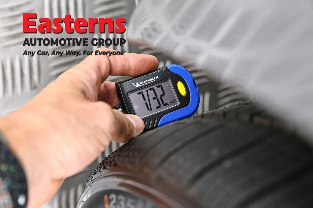 Used 2025 Gray Nissan 2.5 SR image 30