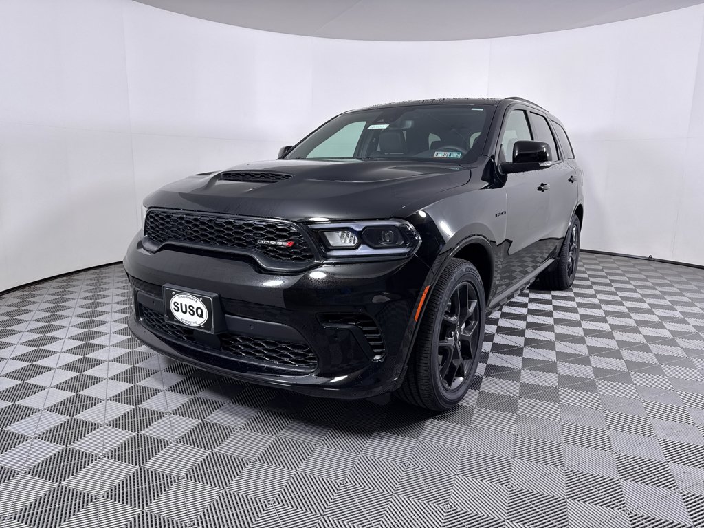 New 2026 Diamond Black Clear-Coat Exterior Paint Dodge GT Plus HEMI V8 image 20