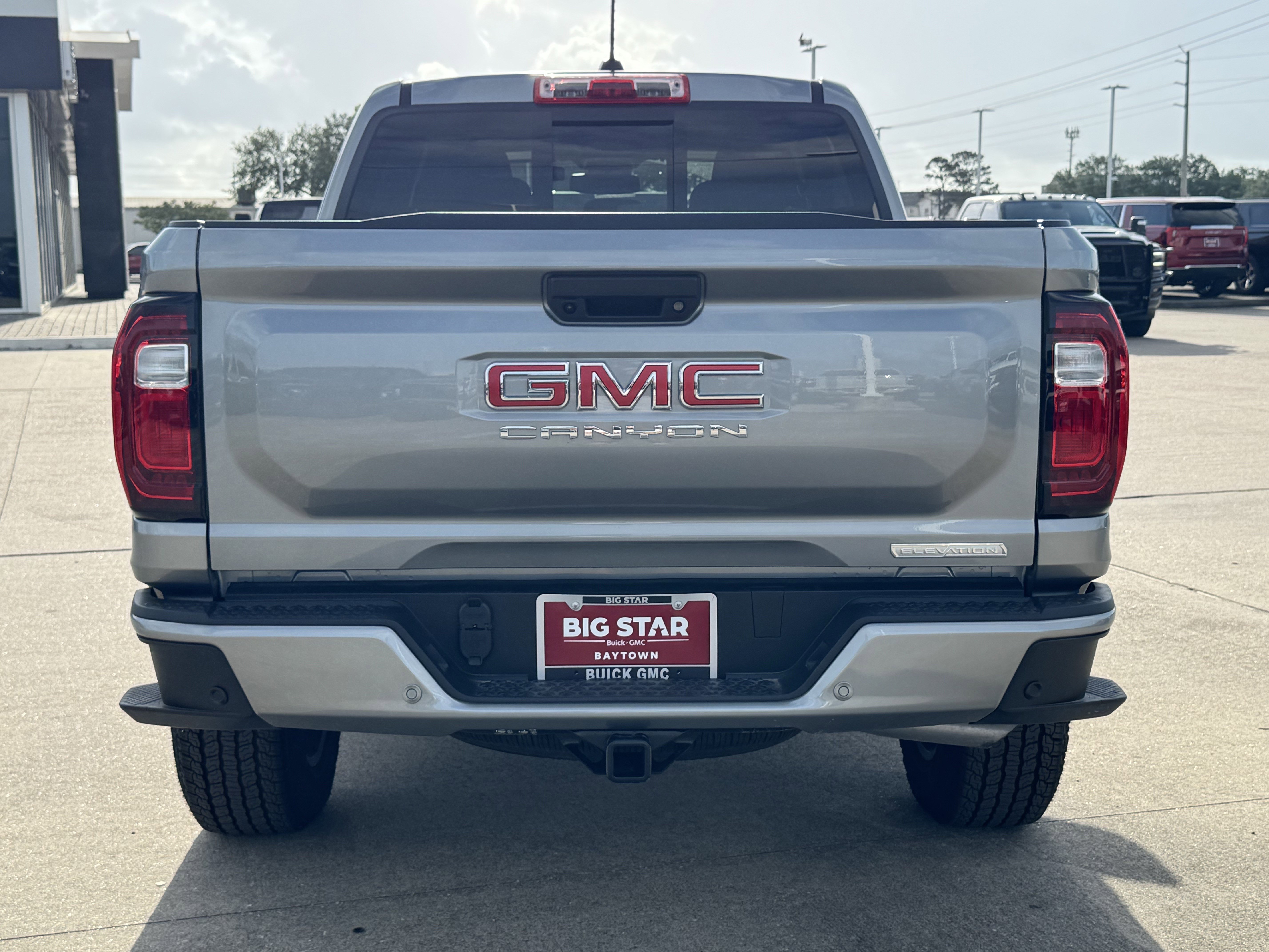 2026 GMC Canyon Elevation - Photo 8