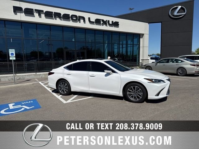 2024 Lexus ES 350 350's photo