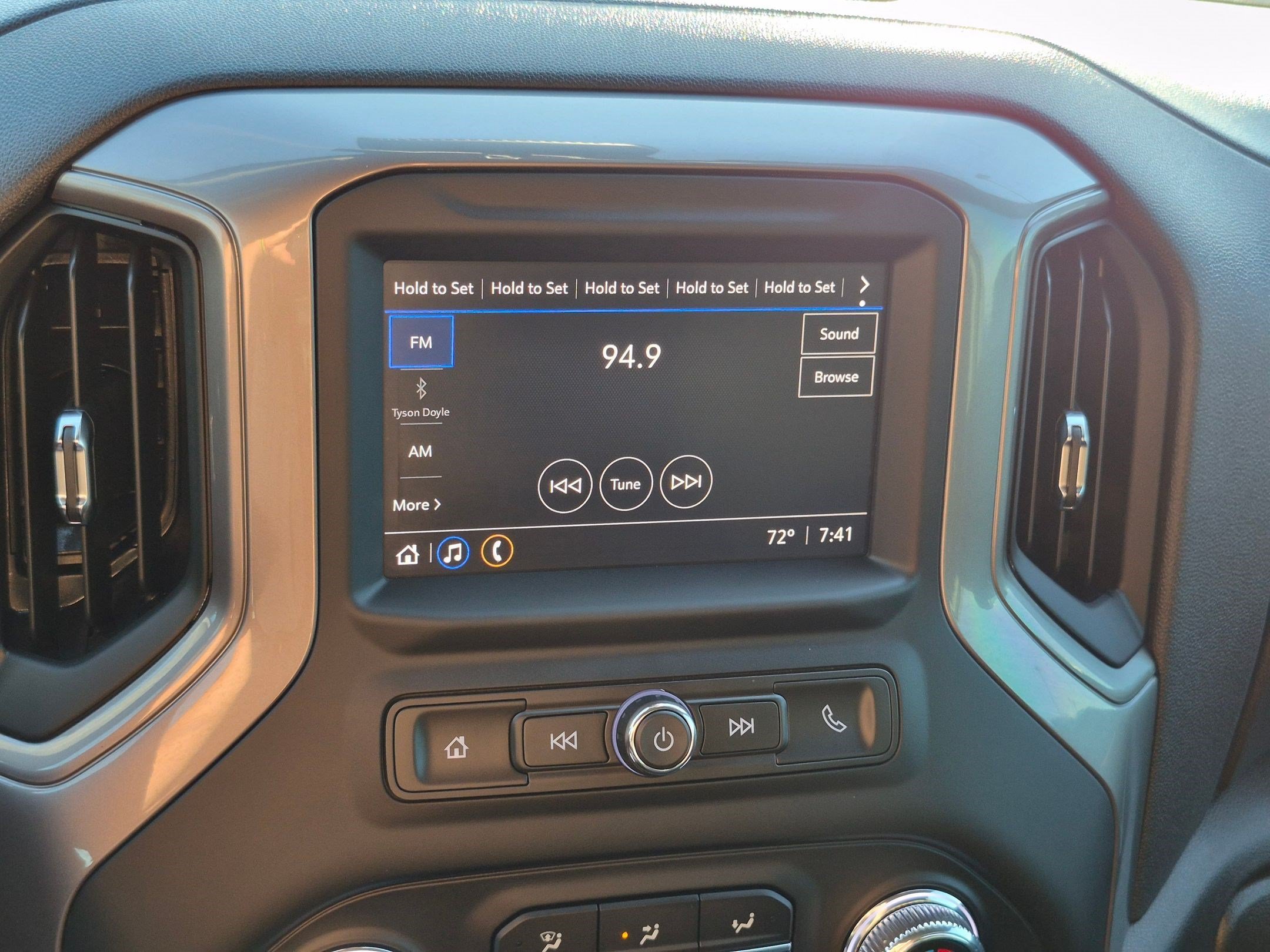 Used 2022 Summit White GMC Pro image 21