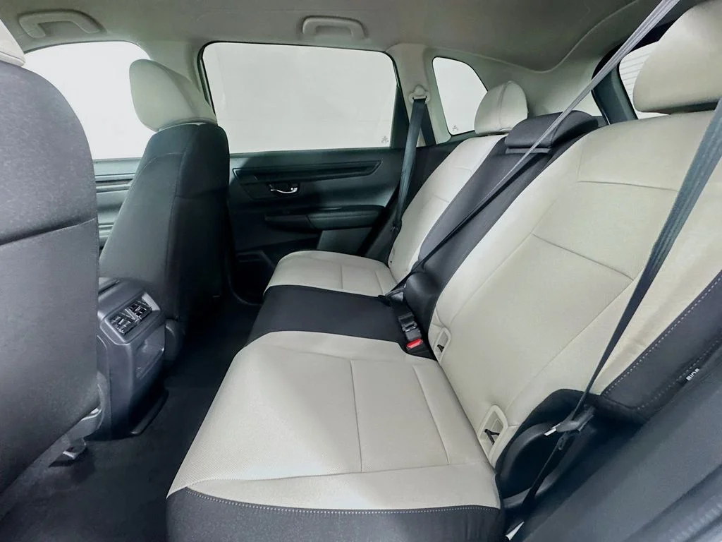 New 2026 Platinum White Pearl Honda LX image 32