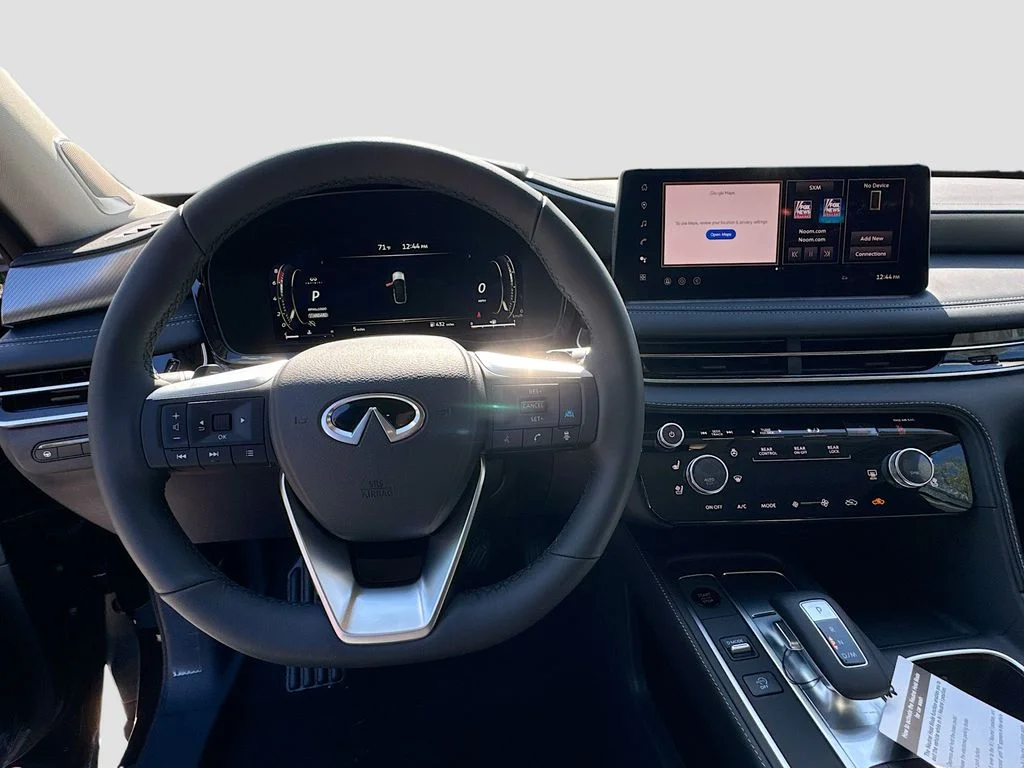 Used 2026 Black INFINITI LUXE image 12