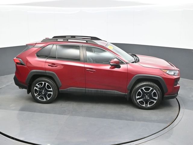 Used 2019 Red Toyota Adventure image 16