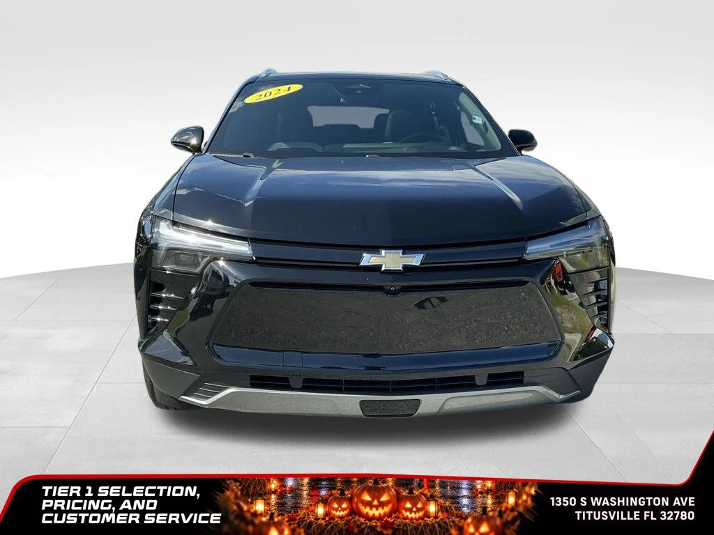 Used 2024 Black Chevrolet LT image 9