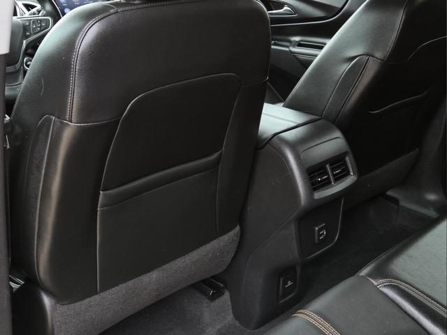 Used 2022 Gray Chevrolet Premier image 27