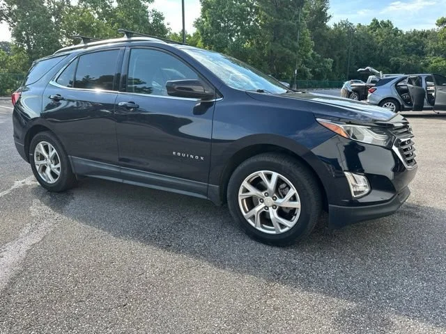 Used 2020 MIDNIGHT BLUE METALLIC Chevrolet LT image 7