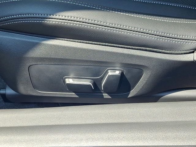 2025 BMW 2 Series 230i - Photo 14