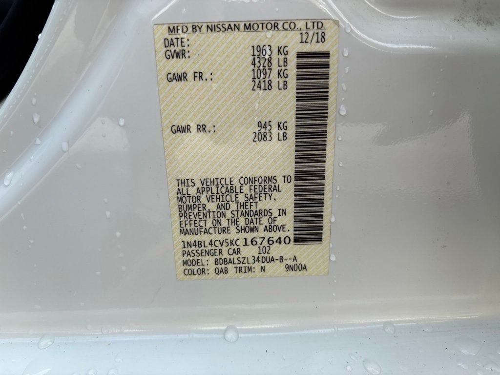 Used 2019 White Nissan 2.5 SR image 10