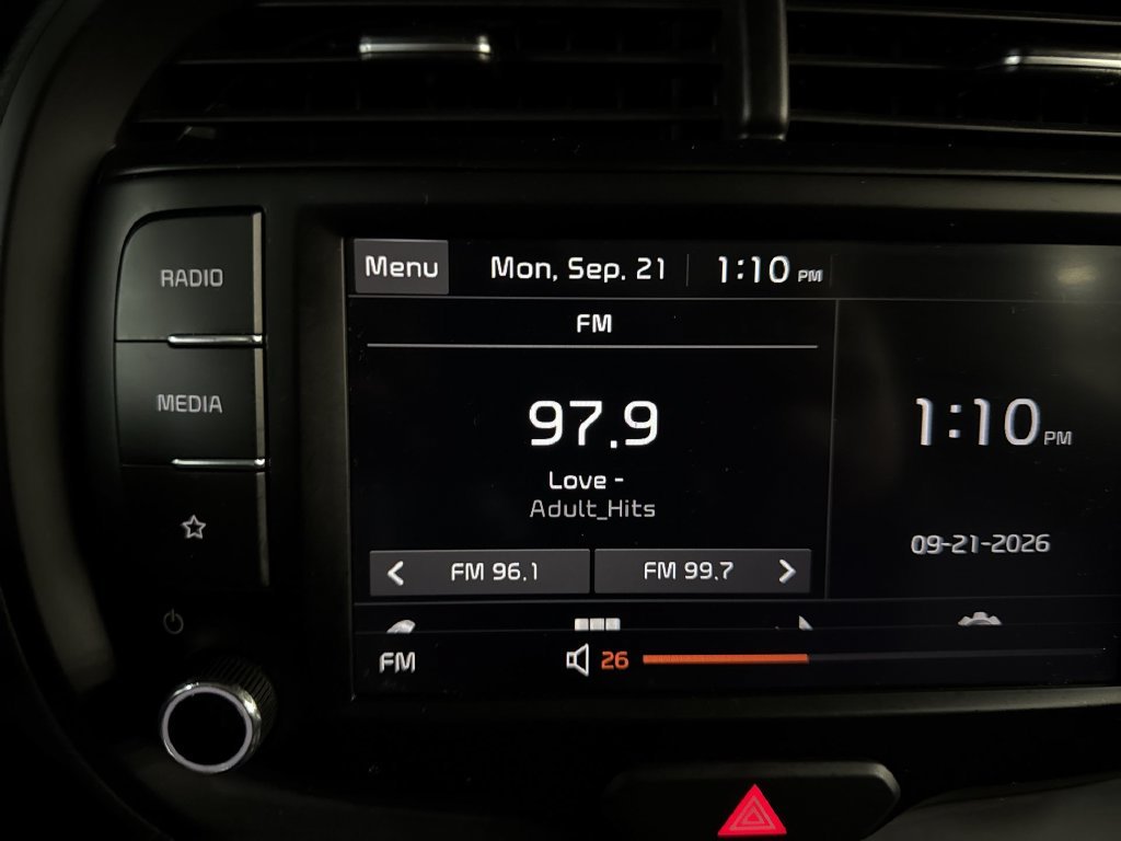 Used 2025 Snow White Pearl Kia LX image 26