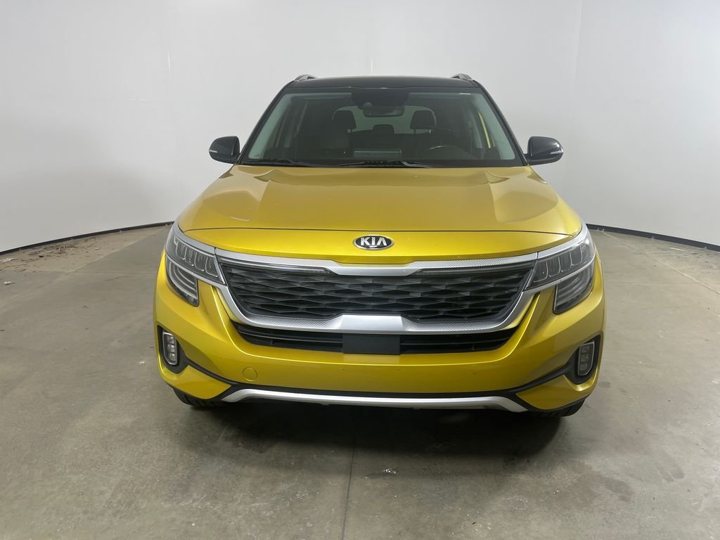 Used 2021 Yellow Kia SX image 13