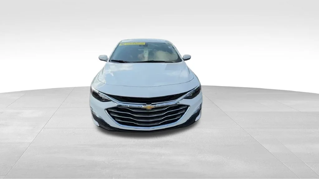 Used 2024 White Chevrolet LS image 10