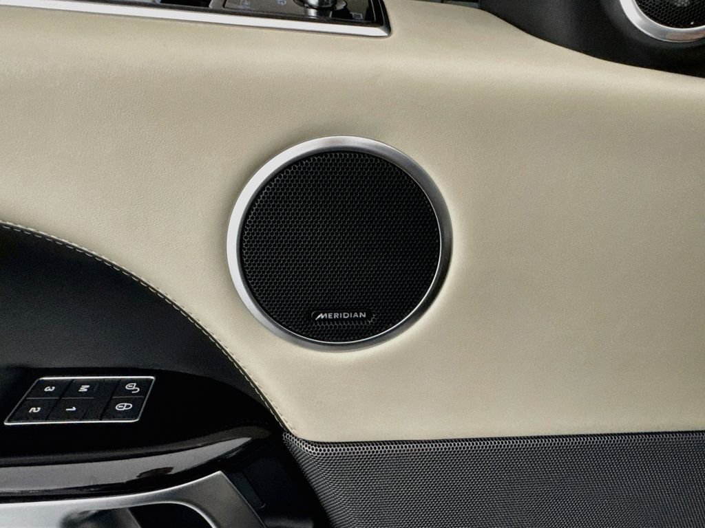 Used 2020 Silver Land Rover HST image 19