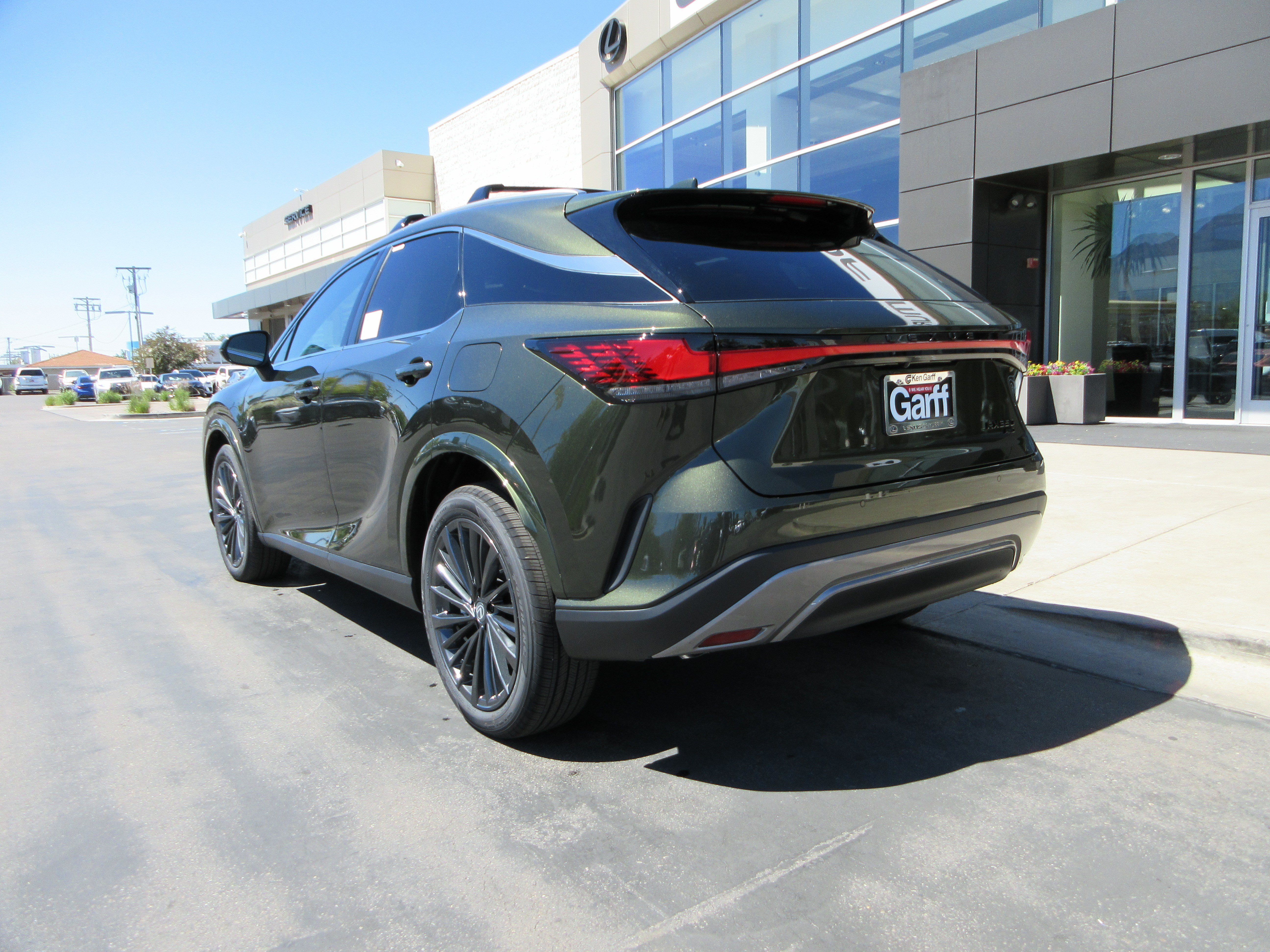 New 2026 Nori Green Pearl Lexus PREMIUM image 5