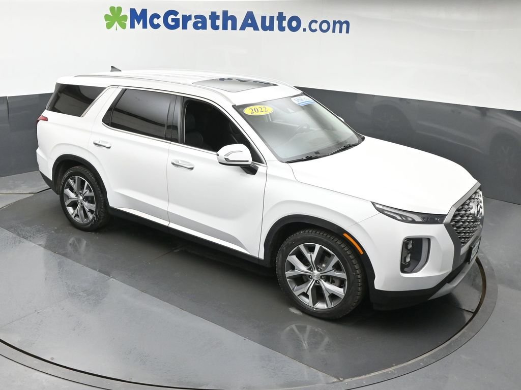 Used 2022 White Hyundai SEL image 3