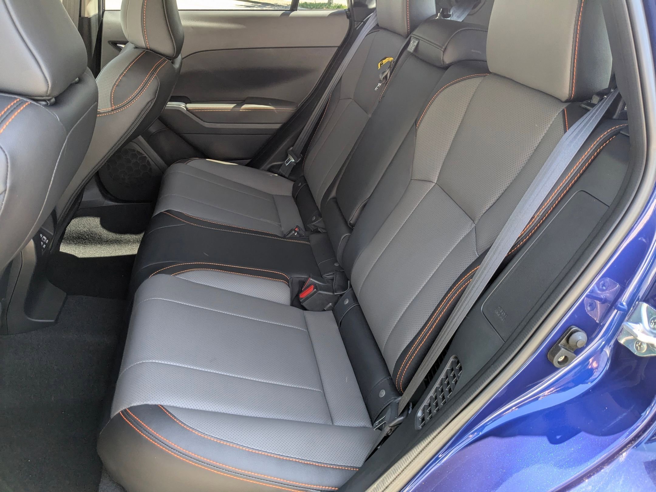New 2026 SAPPHIRE BLUE PEARL Subaru Limited Hybrid image 7