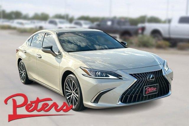 2025 Lexus ES 350 350's photo