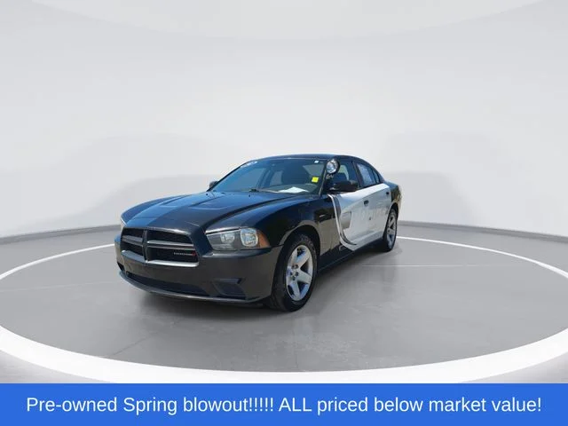 Used 2014 Black Dodge Police image 4