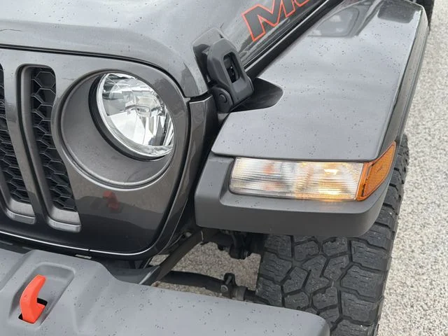 Used 2023 Gray Jeep Mojave image 8