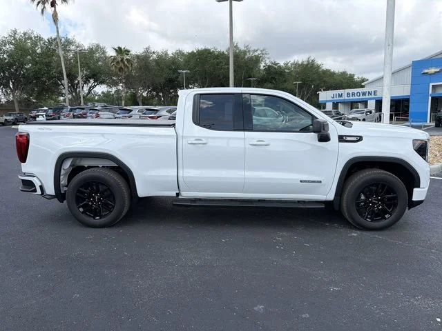 New 2026 Summit White GMC Elevation image 3
