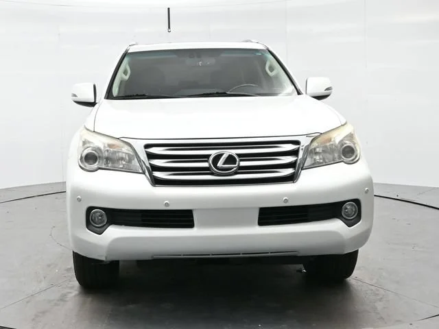 Used 2013 Starfire Pearl Lexus 5DR SUV 4WD image 2