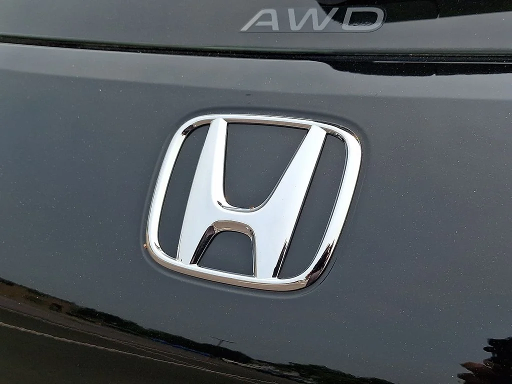 Certified Used 2025  Honda LX image 29