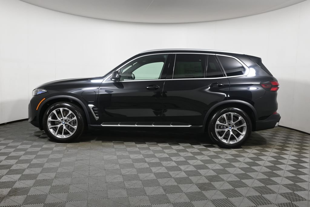 New 2026 Black Sapphire Metallic BMW xDrive50e image 2