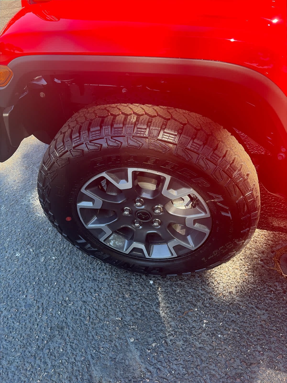New 2026 Firecracker Red Clear-Coat Exterior Paint Jeep Sahara image 18