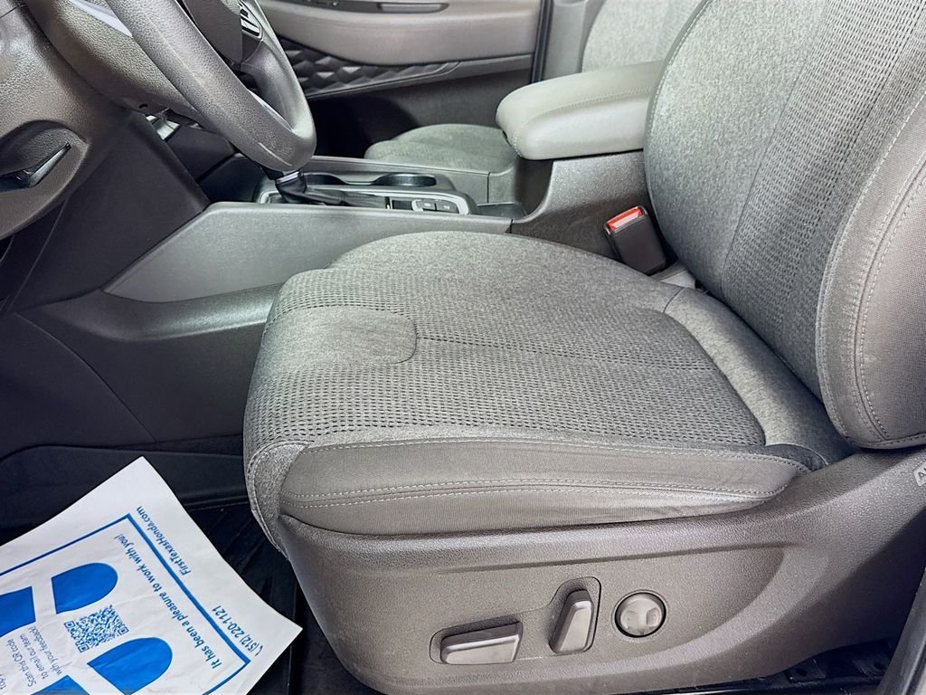 Used 2020 Quartz White Hyundai SEL image 23