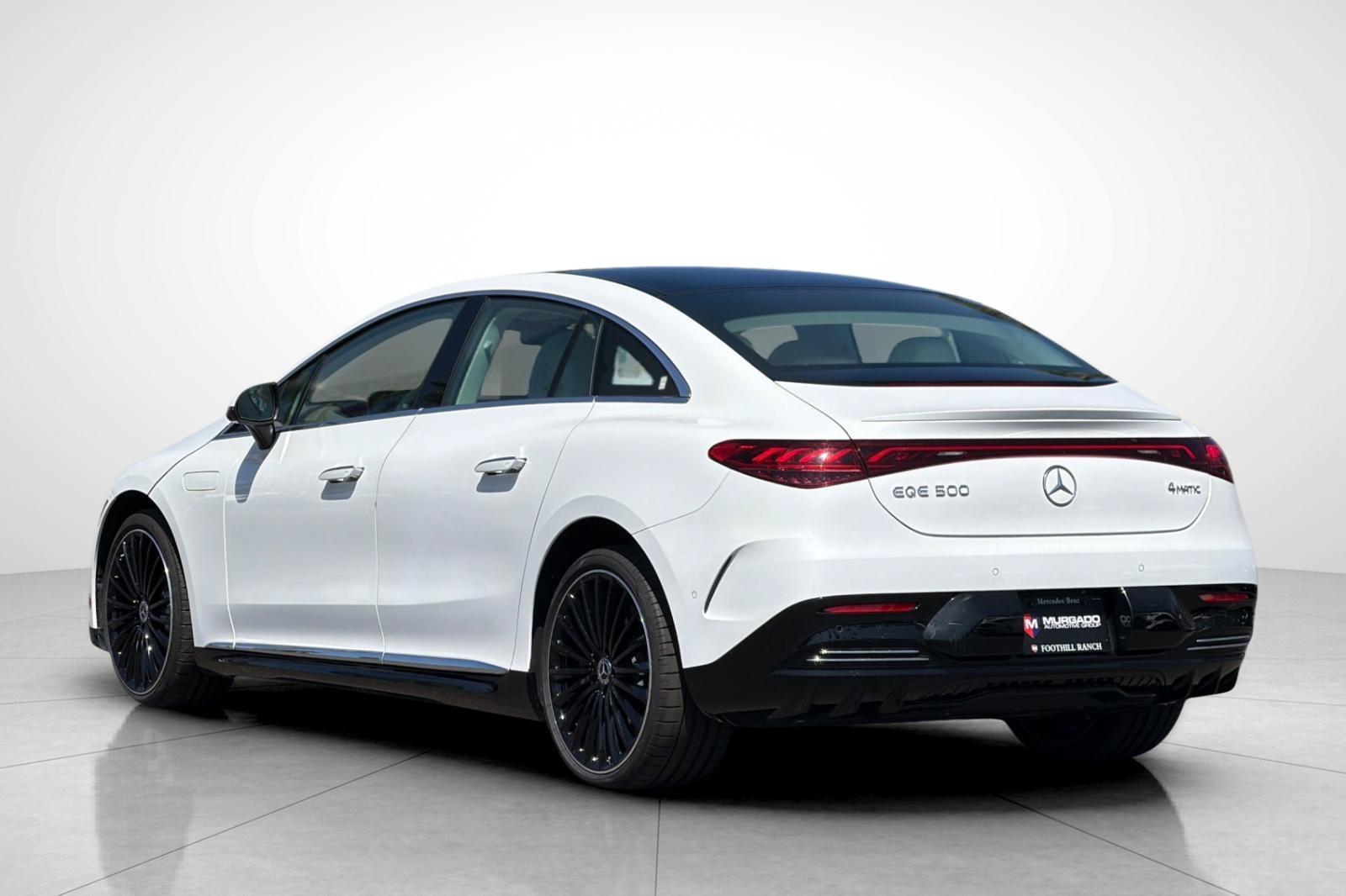 Certified Used 2023 White/off-white Mercedes-Benz 500 Sedan image 17