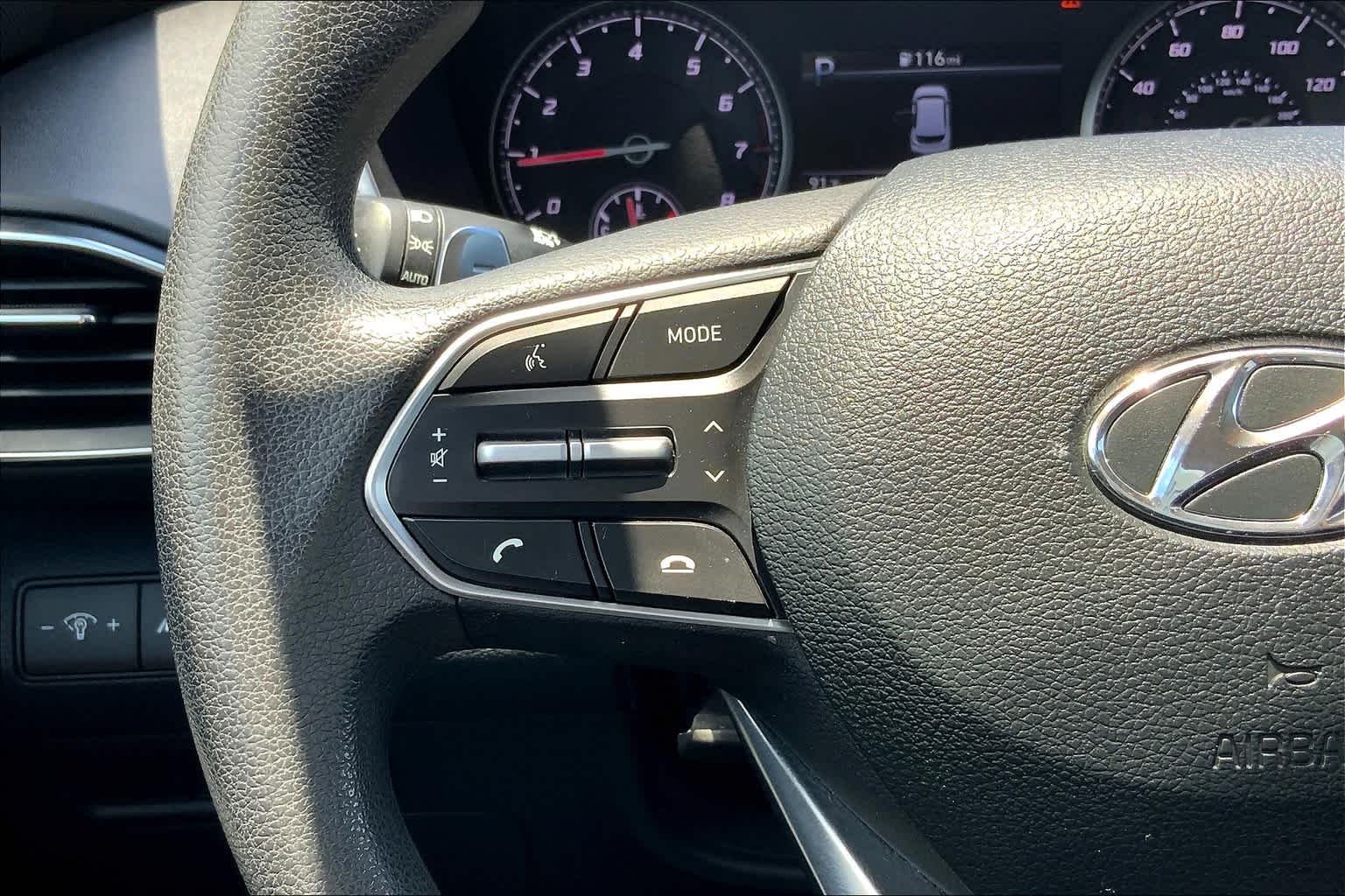 Used 2021 Twilight Black Hyundai SE image 22