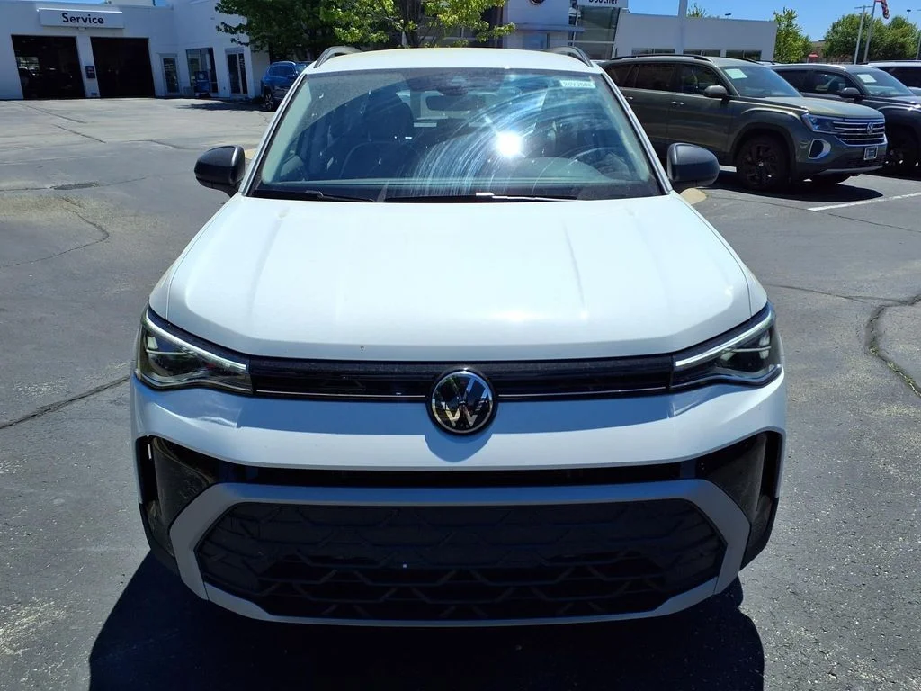 New 2026 Pure White Volkswagen 1.5T S image 6